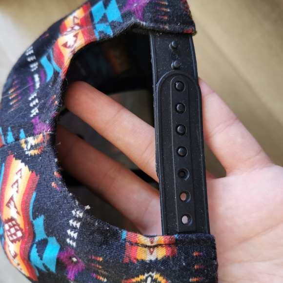 2/$50 Vintage unisex cap - Picture 3 of 3